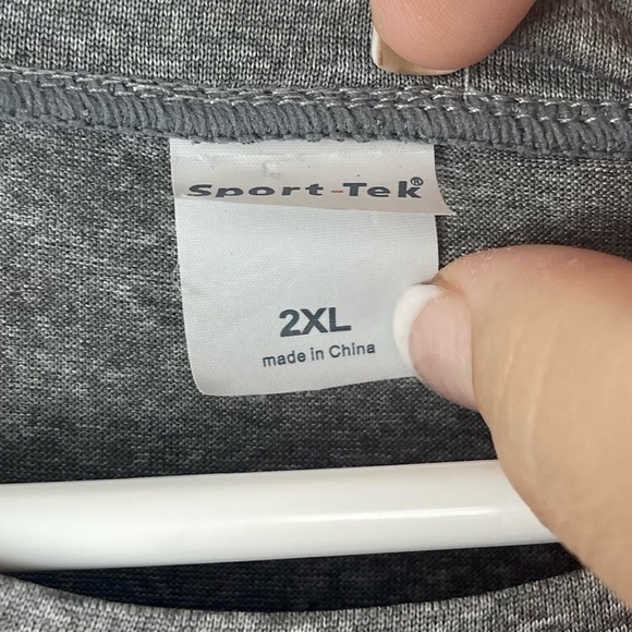 Louisville Cardinals Red Color Block Men’s Crew Neck Shirt - Picture 6 of 9